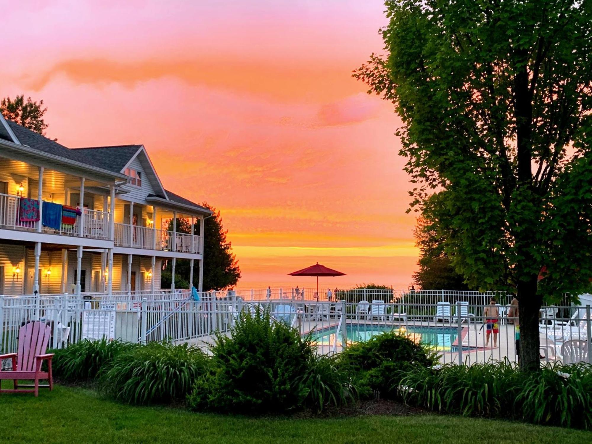 Bay Breeze Resort Эфрейм Экстерьер фото