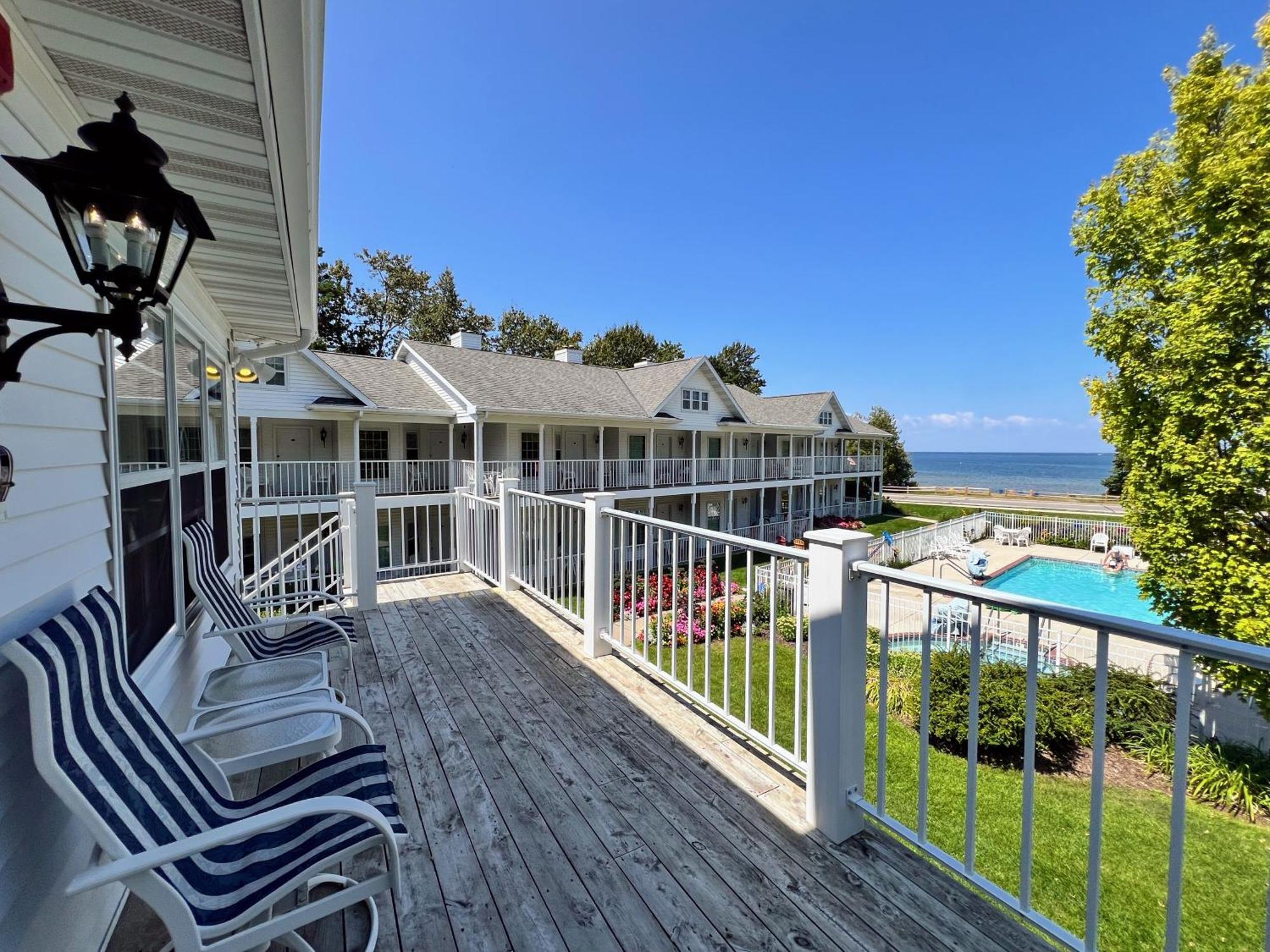 Bay Breeze Resort Эфрейм Экстерьер фото