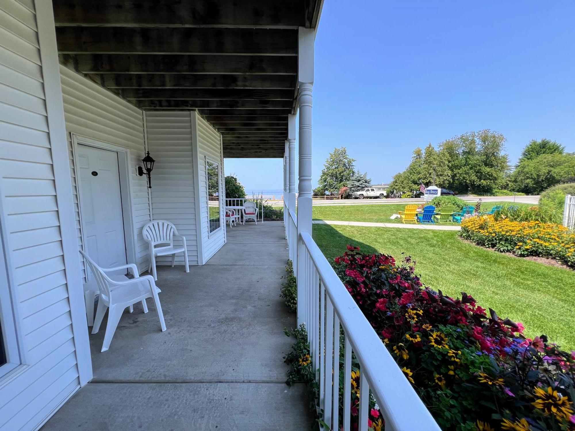 Bay Breeze Resort Эфрейм Экстерьер фото