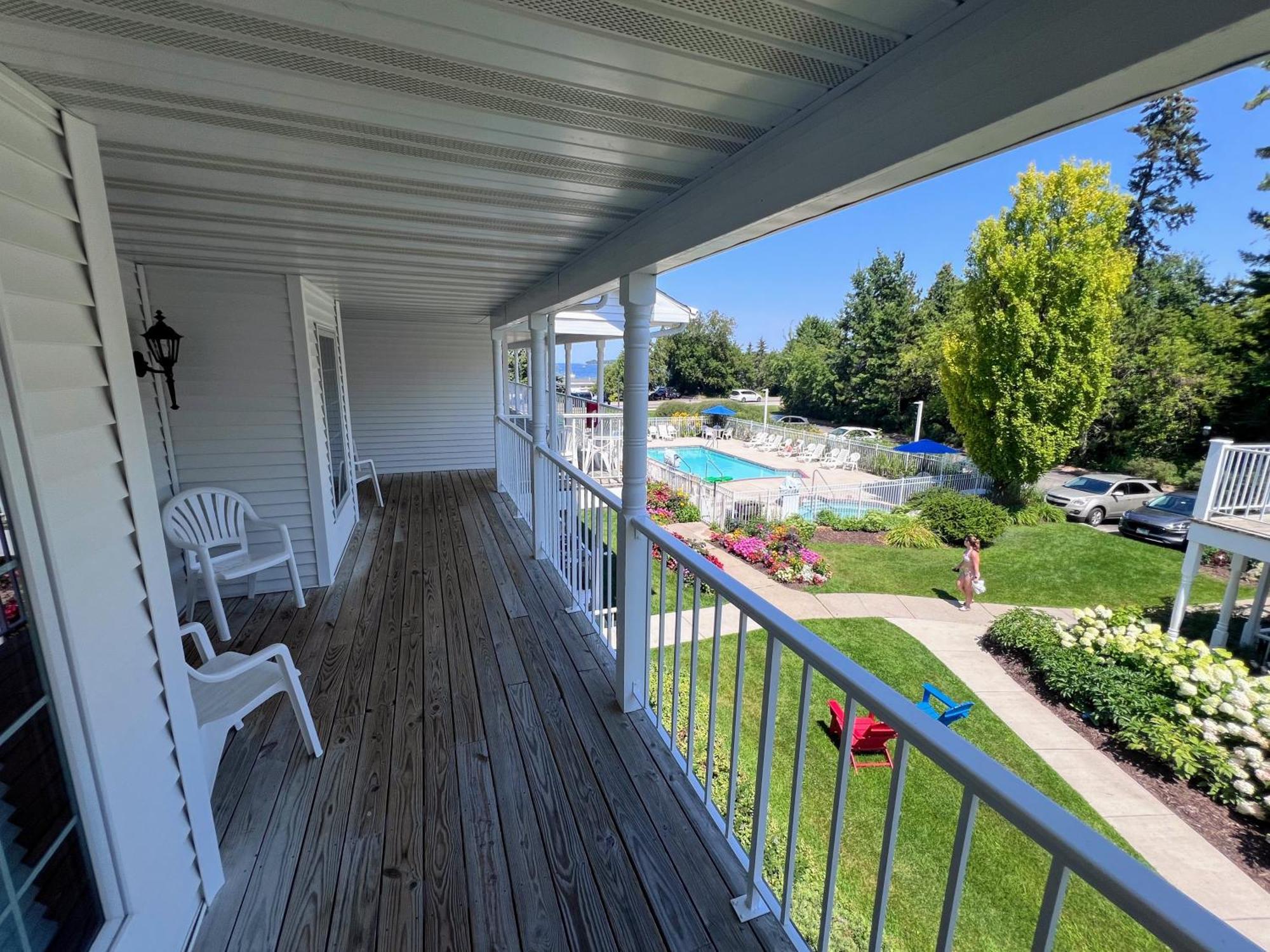 Bay Breeze Resort Эфрейм Экстерьер фото