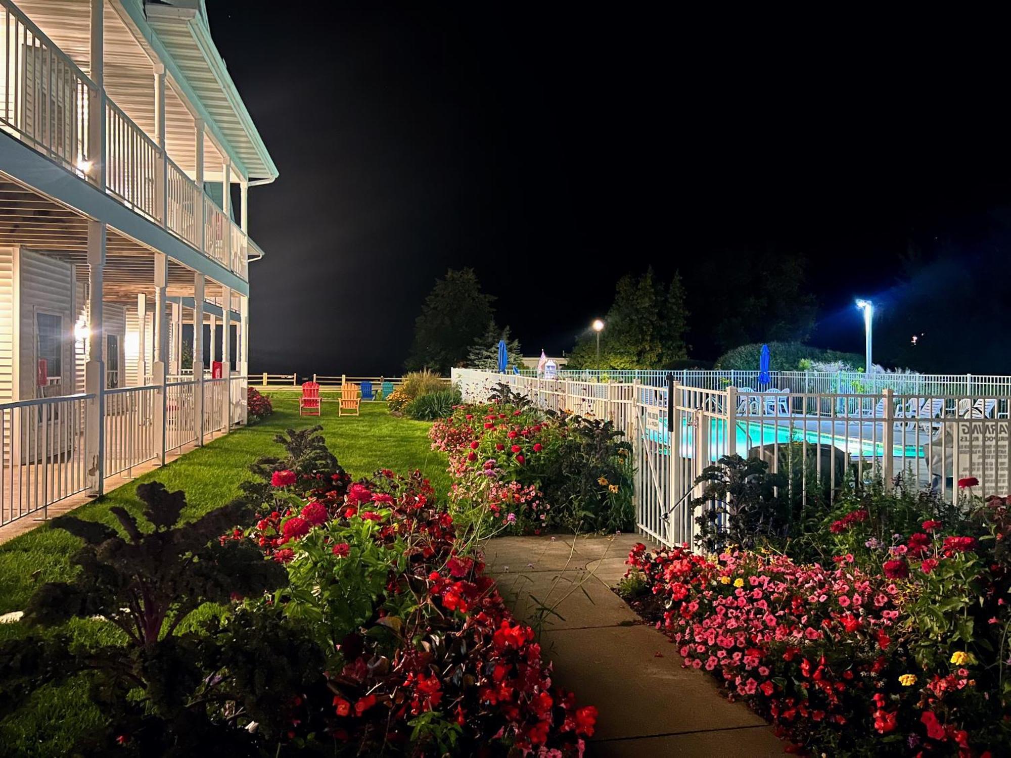Bay Breeze Resort Эфрейм Экстерьер фото